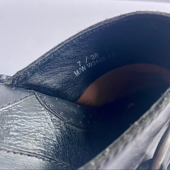 BORN BLACK HEELED LEATHER CLOGS W/ STRAP SIZE 7 - Picture 7 of 14